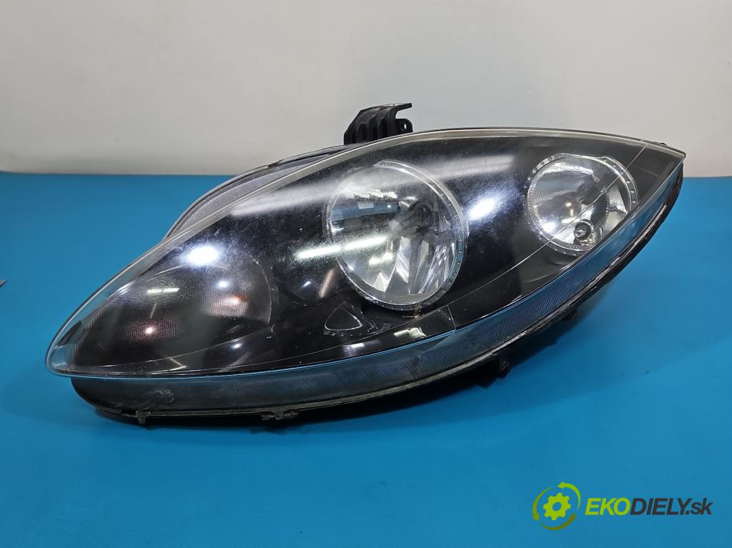 Seat Altea 1.8 TFSI 160 HP manual 118 kW 1798 cm3 5- Reflektor: ľavý 5P1941005D (Kľučka dverí ostatné)