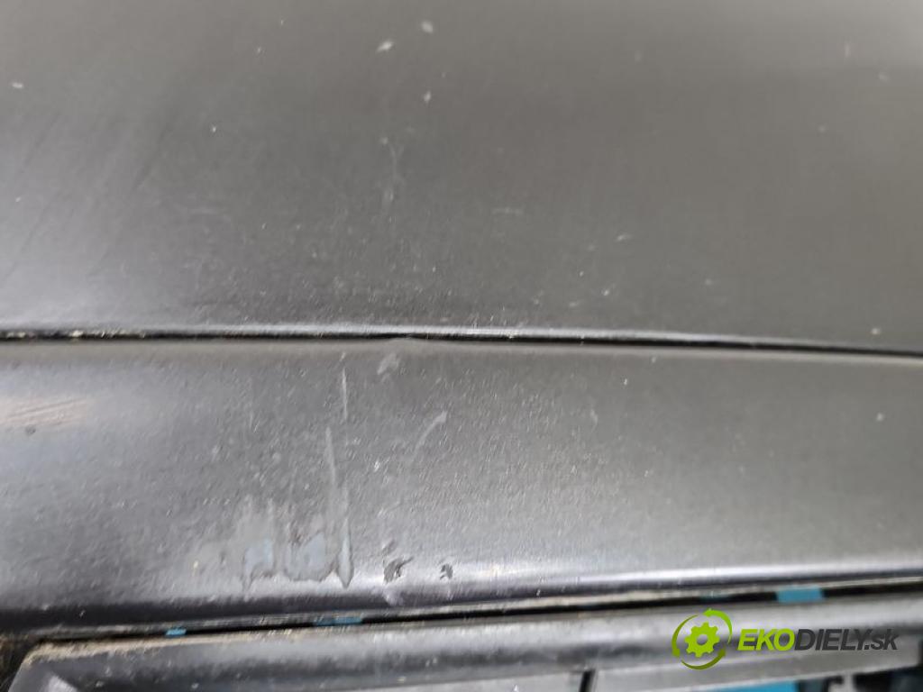 Vw Passat B6 2005-2010 2.0 tdi 170 HP automatic 125 kW 1968 cm3 5- nárazník predné  (Kľučka dverí ostatné)