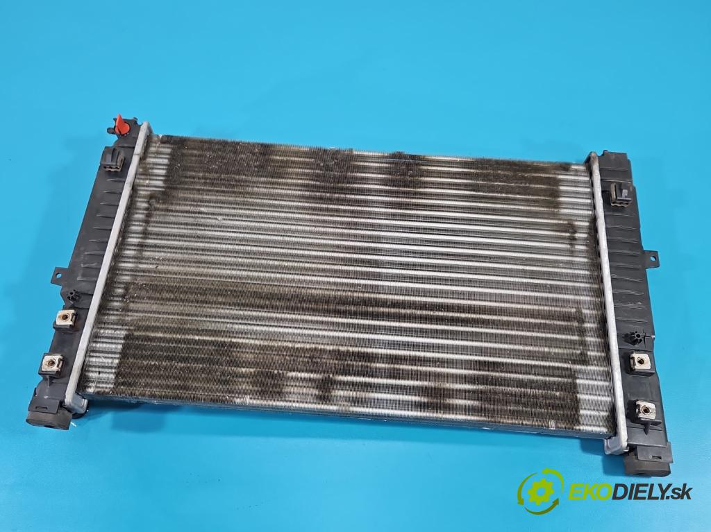 Audi A4 B5 1994-2001 1.6 8V 101 hp manual 74 kW 1595 cm3 4- Chladič vody  (Vodní chladič)