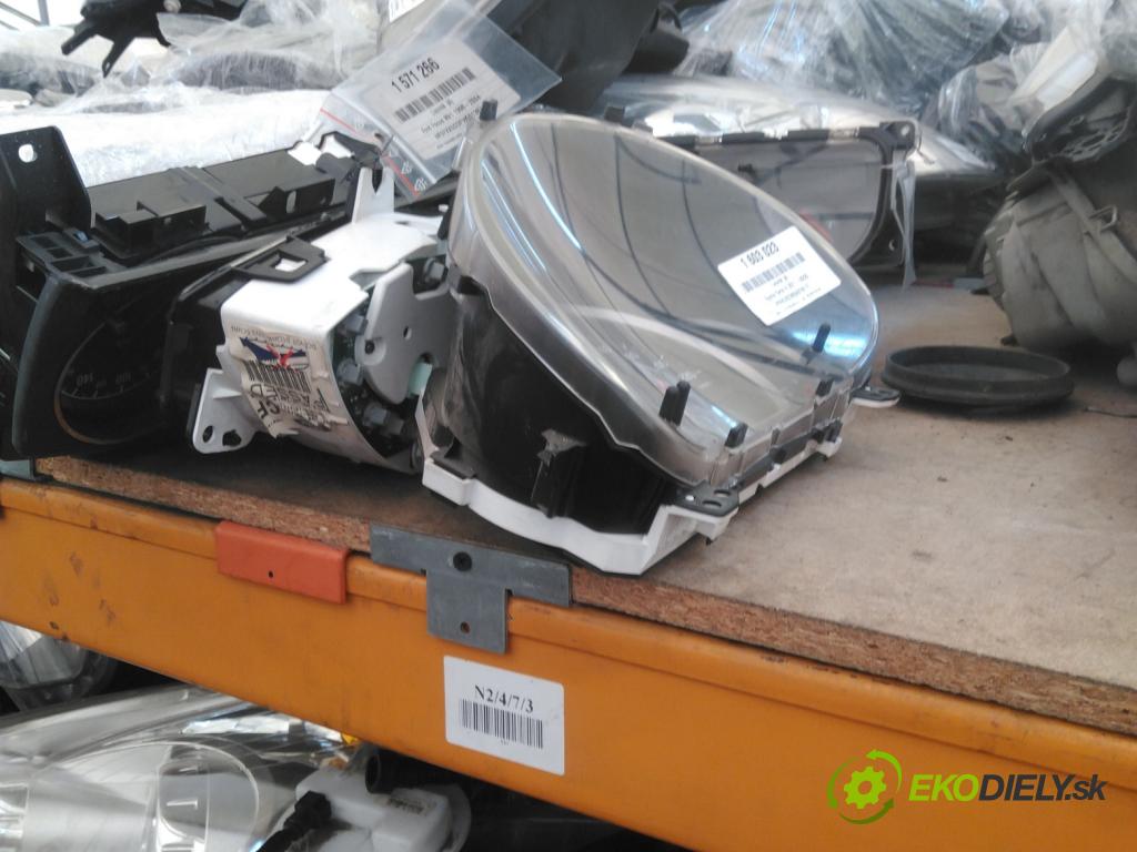Toyota Yaris III 2011-2020 1.3 vvti 99 HP manual 73 kW 1329 cm3 5- prístrojovka/ budíky 83800-0DR50 (Prístrojová doska)