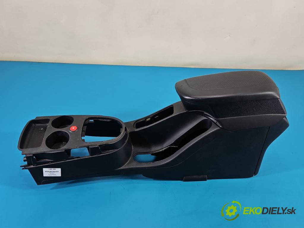 Seat Altea 1.8 TFSI 160 hp manual 118 kW 1798 cm3 5- loketní opěrka 5P0864251B (Loketní opěrka)