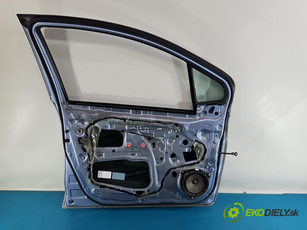 Toyota Yaris III 2011-2020 1.3 vvti 99 HP manual 73 kW 1329 cm3 5- dvere predné ľavé  (Kľučka dverí ostatné)