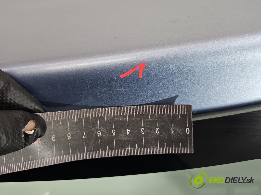 Toyota Yaris III 2011-2020 1.3 vvti 99 HP manual 73 kW 1329 cm3 5- zadna kufor  (Kapota zadná (kufor))