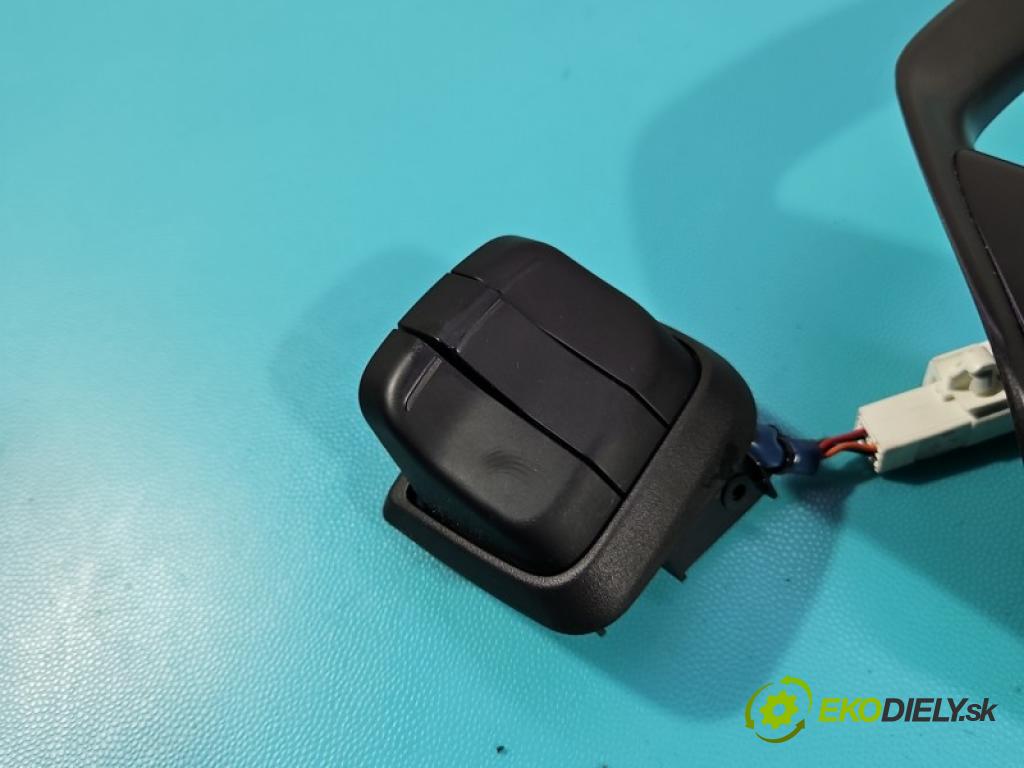 Suzuki Swift Mk8 2017-2024 1.0 T K10C 111KM manual 82 kW 998 cm3 5- Přepínač multifunkční: řízení: GS119-15240 (Páčky pod volantem)