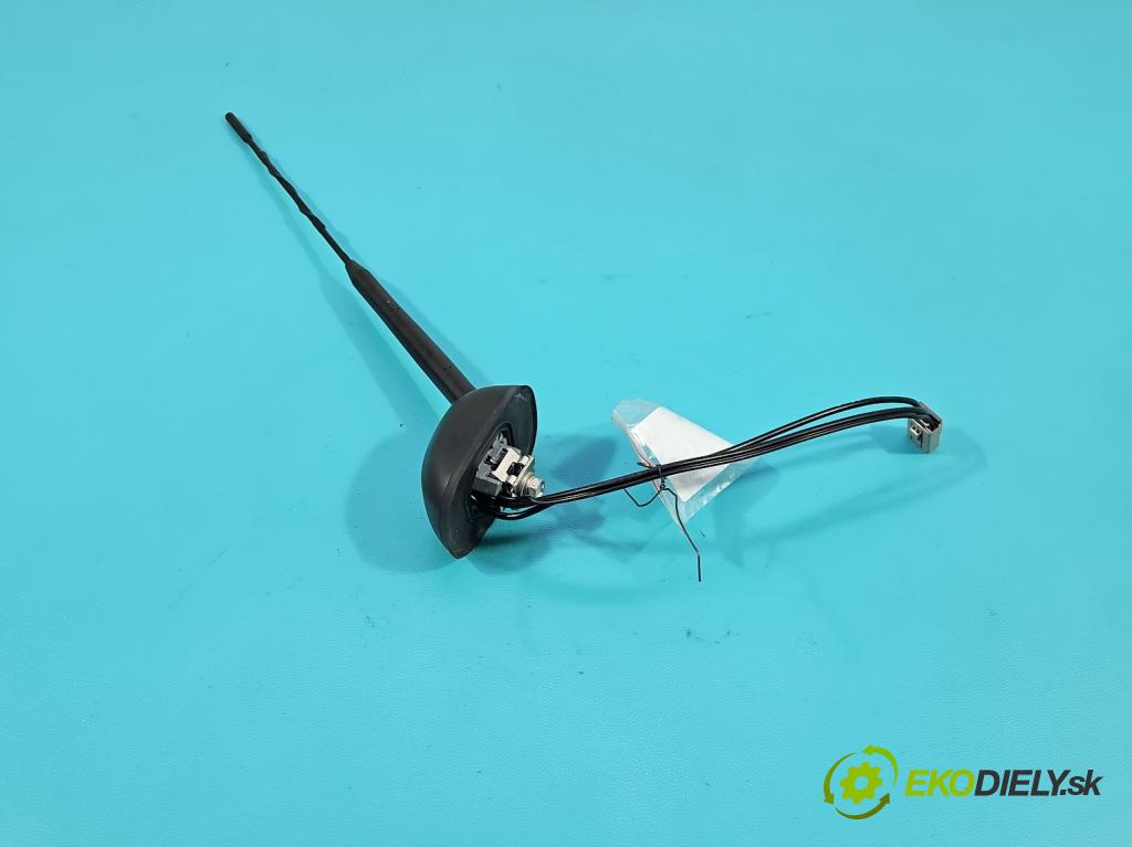 Suzuki Swift Mk8 2017-2024 1.0 T 111KM manual 82 kW 998 cm3 5- Antena 
