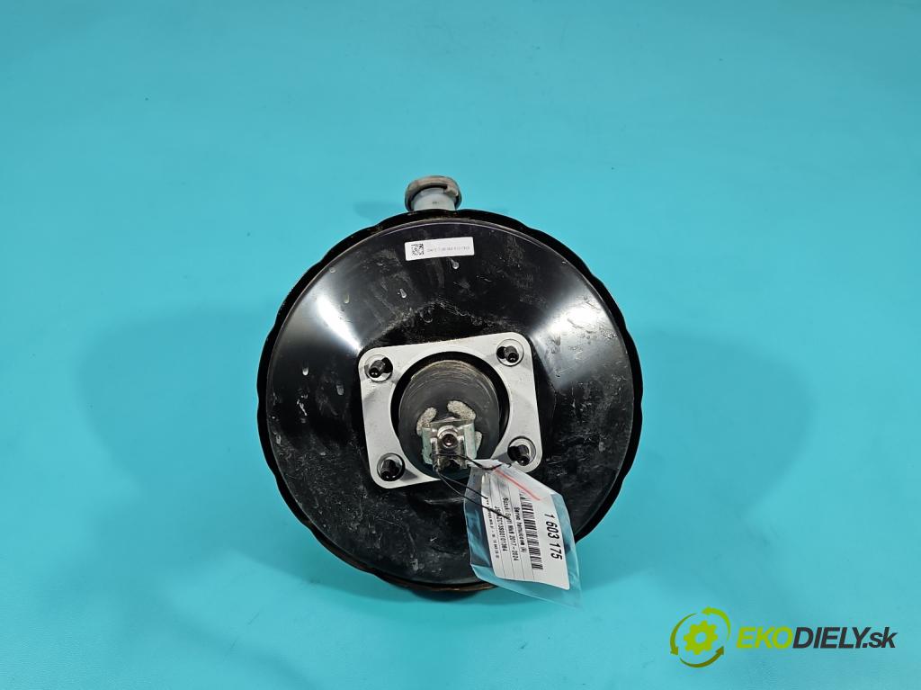 Suzuki Swift Mk8 2017-2024 1.0 T 111KM manual 82 kW 998 cm3 5- servo posilovač 0204833412