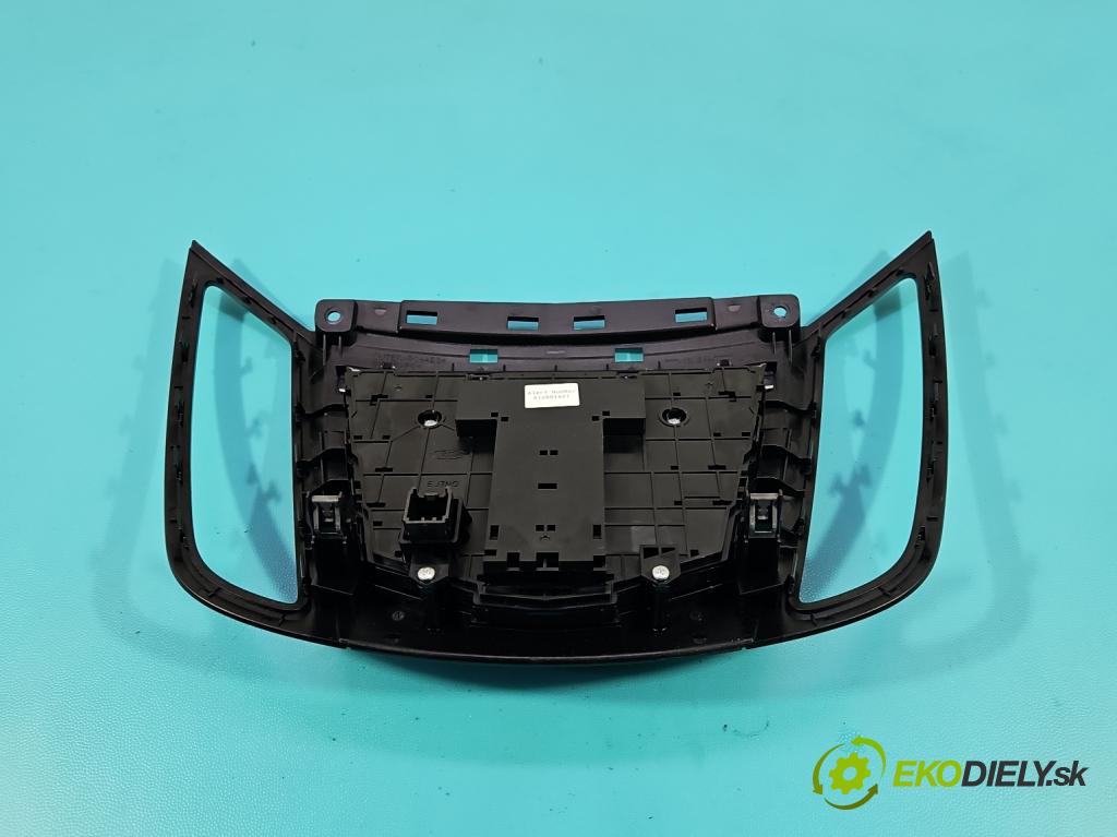 Ford C-Max II 2010-2019 2.0 tdci 140 HP manual 103 kW 1997 cm3 5- prepínač rádio: navigácie A12801521