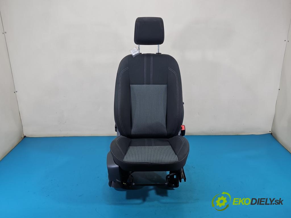 Ford C-Max II 2010-2019 2.0 tdci 140 hp manual 103 kW 1997 cm3 5- Sedadlo pravý  (Sedadlo)