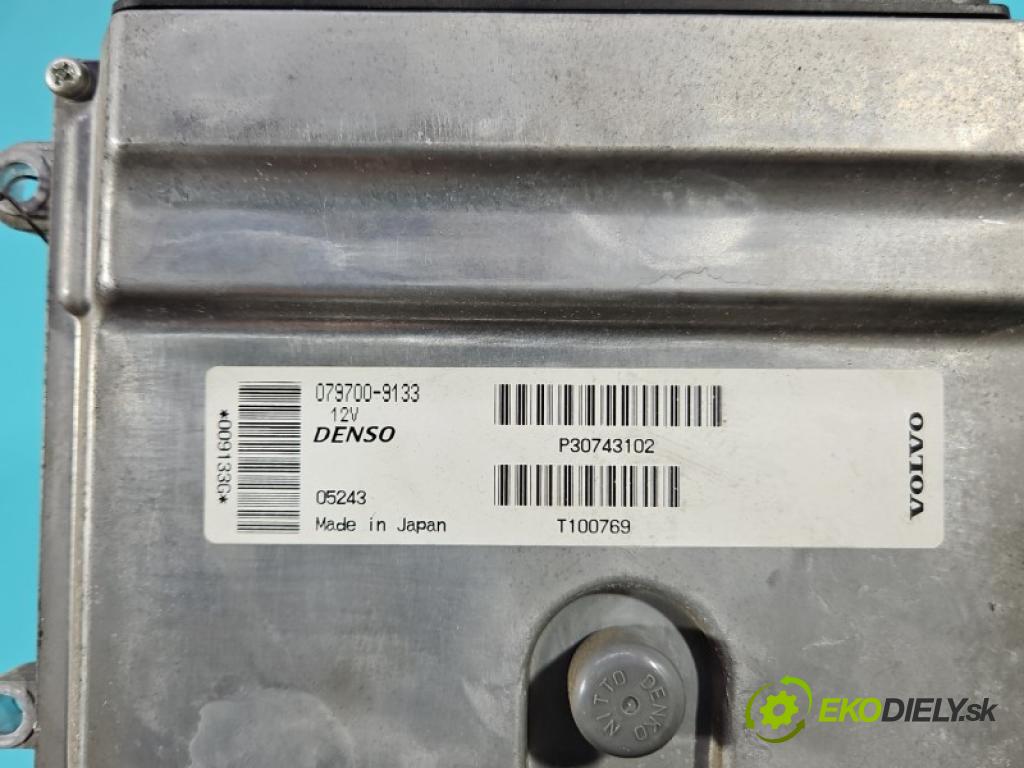 Volvo V50 2.4 20V B5244S 140 hp automatic 103 kW 2435 cm3 5- řídící jednotka motoru P30743102