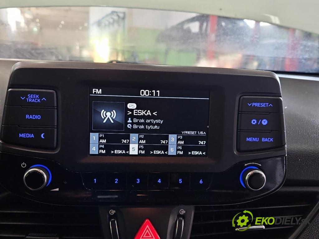 Hyundai I30 III 2016- 1.6 crdi 110 hp manual 81 kW 1582 cm3 5- Radio továrna: 96170-G4200PMP