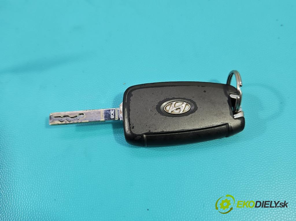 Hyundai I30 III 2016- 1.6 crdi 110 HP manual 81 kW 1582 cm3 5- rukoväť predné ľavé mimo: 93200-03100 (Kľučka dverí vonkajšia predná ľavá)