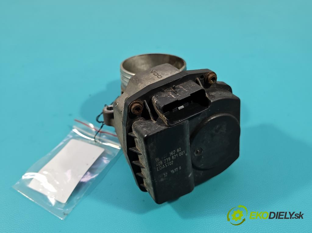Citroen C2 1.1 8V 60 HP manual 44 kW 1124 cm3 3- klapka 9640796280 (Škrtiaca klapka)