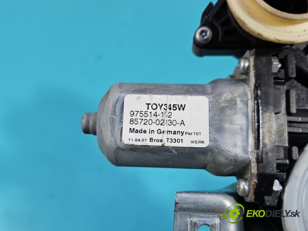 Toyota Auris I 2006-2013 1.4 D4D 90 HP automatic 66 kW 1364 cm3 3- mechanizmus okna predné ľavý 975514-102