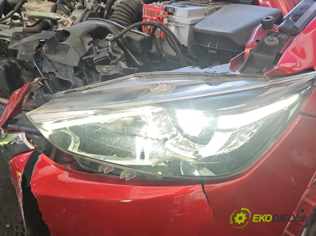 Mazda CX-3 2014-2021 1.5d 105 hp manual 77 kW 1499 cm3 5- světlo levý D10E-51040 (Klika dveří ostatní)