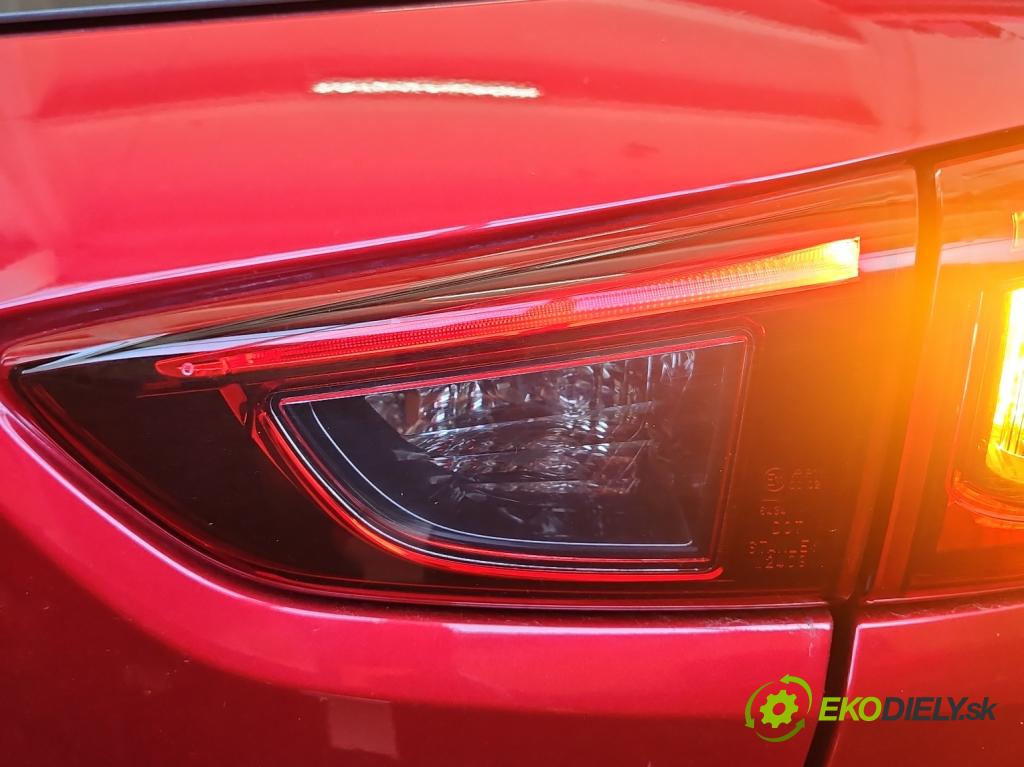 Mazda CX-3 2014-2021 1.5d 105 HP manual 77 kW 1499 cm3 5- svetlo / reflektor zadné pravé kufrové dvere DB3D513F0