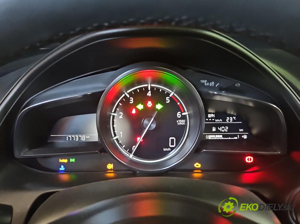 Mazda CX-3 2014-2021 1.5d 105 HP manual 77 kW 1499 cm3 5- prístrojovka/ budíky D23C55430 (Prístrojová doska)