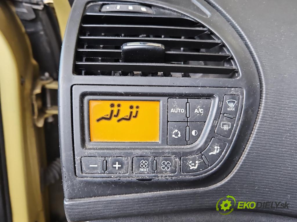 Citroen C4 Grand picasso I 2006-2013 2.0 16V 140 HP automatic 103 kW 1997 cm3 5- panel kúrenia 9650868977-00