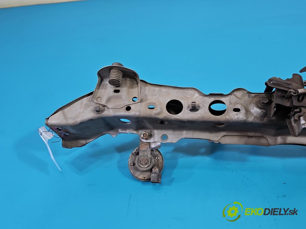 Toyota Yaris III 2011-2020 1.3 vvti 99 HP manual 73 kW 1329 cm3 5- pas predný  (Výstuha predná)