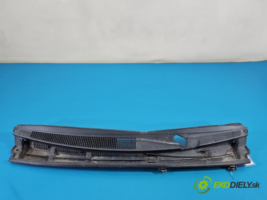 Toyota Yaris III 2011-2020 1.3 vvti 99 HP manual 73 kW 1329 cm3 5- torpédo 55783-0D140 (Torpédo (plast pod čelným sklom))