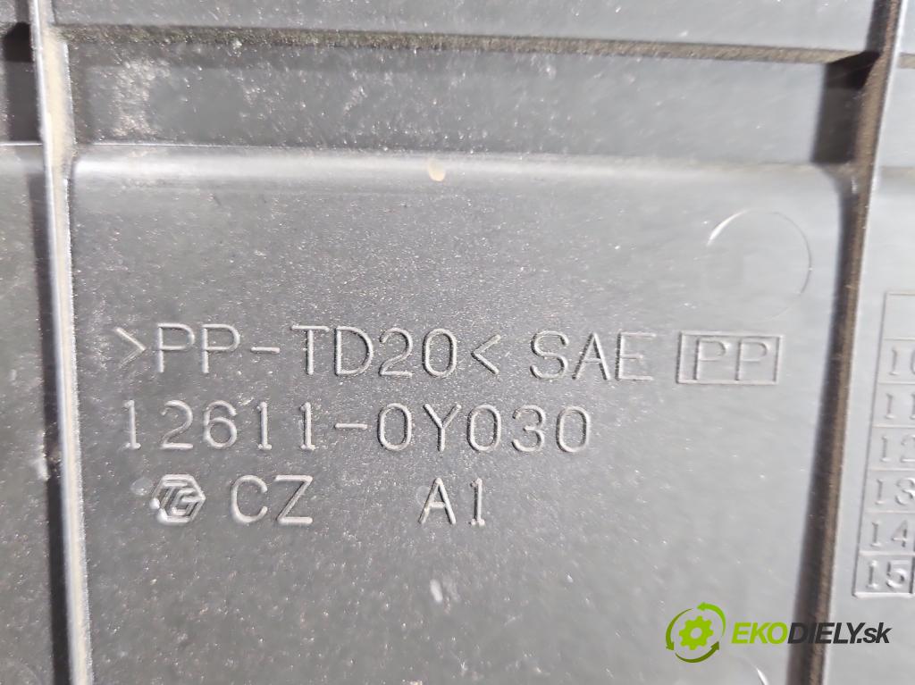 Toyota Yaris III 2011-2020 1.3 vvti 99 hp manual 73 kW 1329 cm3 5- kryt motoru horní 12611-0Y030