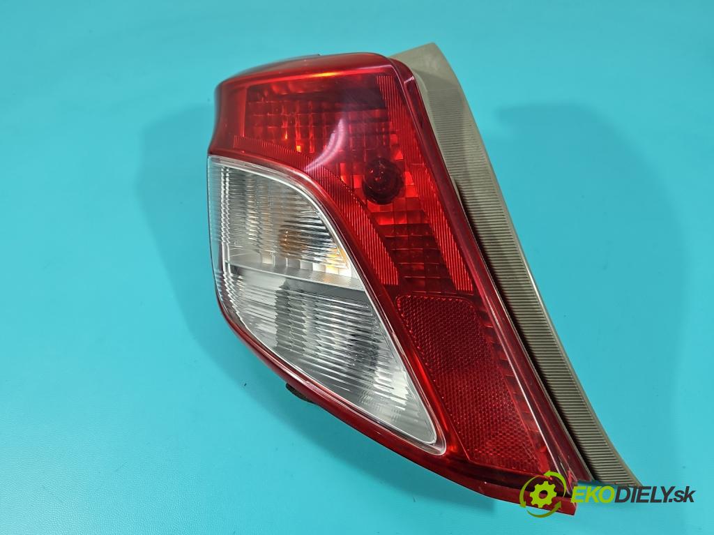Toyota Yaris III 2011-2020 1.3 vvti 99 hp manual 73 kW 1329 cm3 5- světlo zadní levé blatník: 0D-78