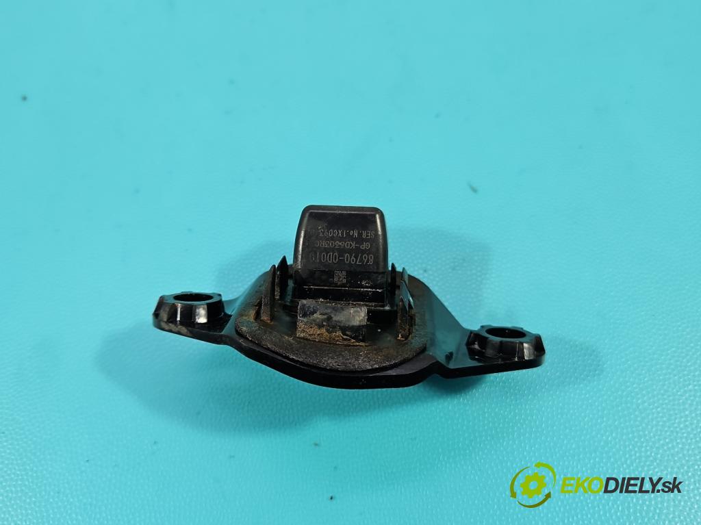 Toyota Yaris III 2011-2020 1.3 vvti 99 hp manual 73 kW 1329 cm3 5- Kamera cúvaní 86790-0D010