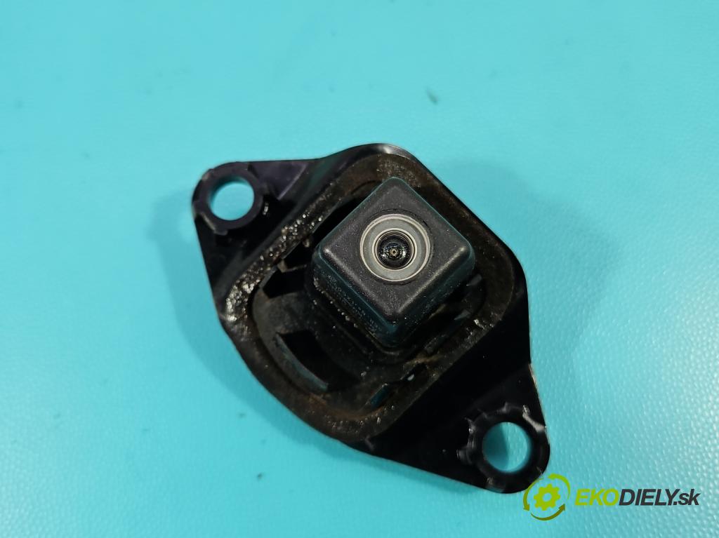 Toyota Yaris III 2011-2020 1.3 vvti 99 hp manual 73 kW 1329 cm3 5- Kamera cúvaní 86790-0D010