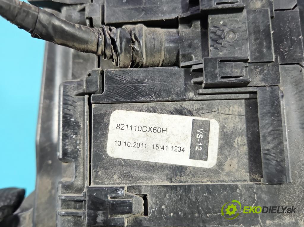 Toyota Yaris III 2011-2020 1.3 vvti 99 HP manual 73 kW 1329 cm3 5- skrinka poistka 82662-0D120 (Poistková skrinka)