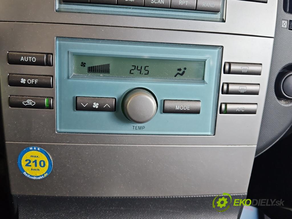 Toyota Corolla Verso II 2004-2009 2.0 D4D 116 HP manual 85 kW 1995 cm3 5- panel kúrenia 4G1100FE