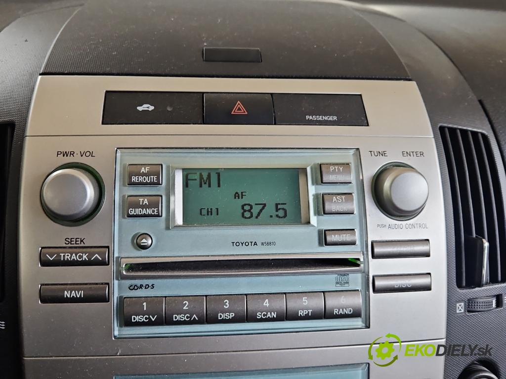 Toyota Corolla Verso II 2004-2009 2.0 D4D 116 hp manual 85 kW 1995 cm3 5- Radio továrna: 86120-0F010