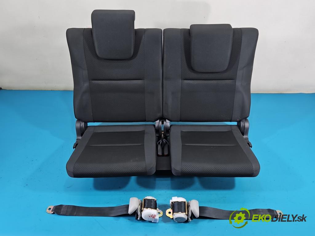 Toyota Corolla Verso II 2004-2009 2.0 D4D 116 hp manual 85 kW 1995 cm3 5- Pohovka: zadní  (Sedadlo)