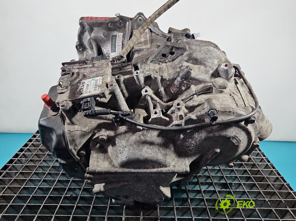 Volvo V50 2.4 20V B5244S: 140 HP automatic 103 kW 2435 cm3 5- prevodovka stupeň,rýchlosť automat 30713895