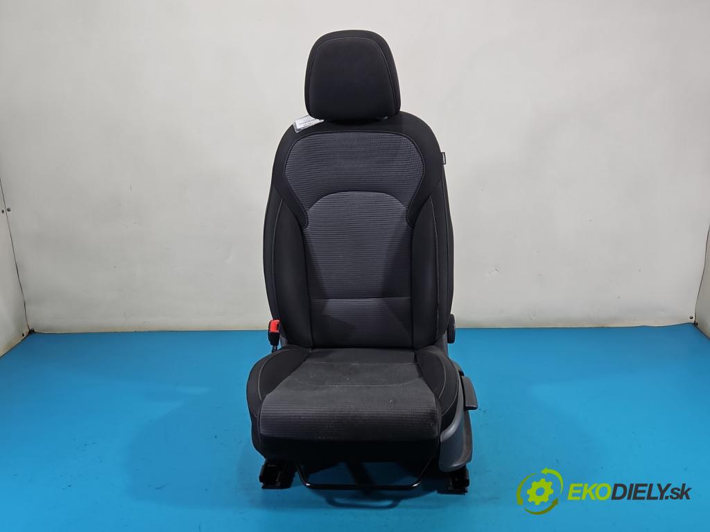 Hyundai I30 III 2016- 1.6 crdi 110 hp manual 81 kW 1582 cm3 5- Sedadlo levý  (Sedadlo)