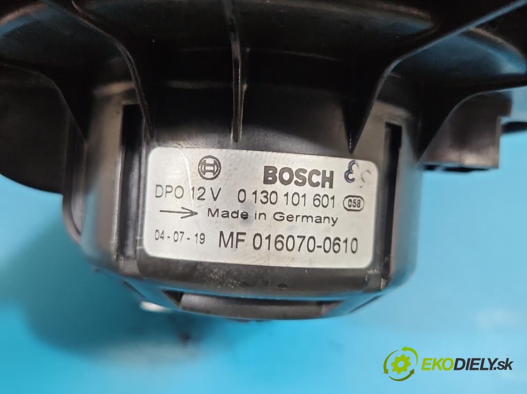 Toyota Corolla Verso II 2004-2009 2.0 D4D 116 HP manual 85 kW 1995 cm3 5- ventilátor vzduchu 0130101601