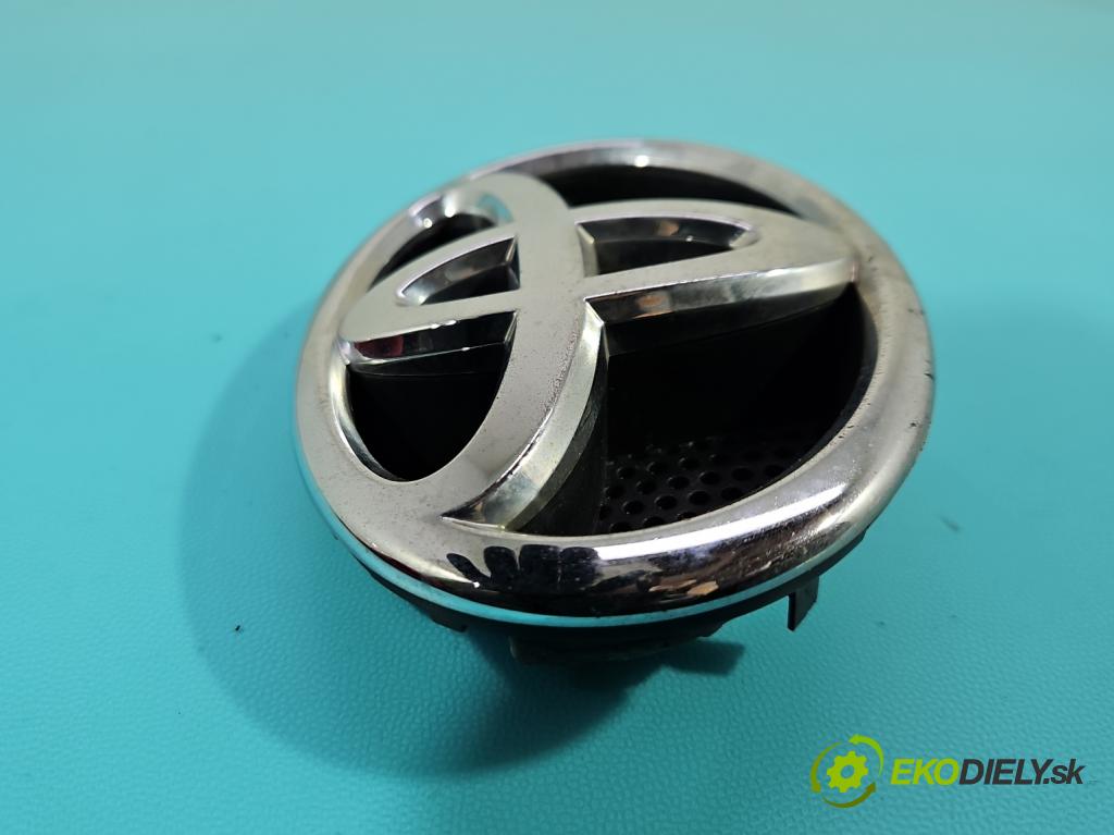 Toyota Auris I 2006-2013 1.4 D4D 90 hp automatic 66 kW 1364 cm3 3- mřížka 75311-02140