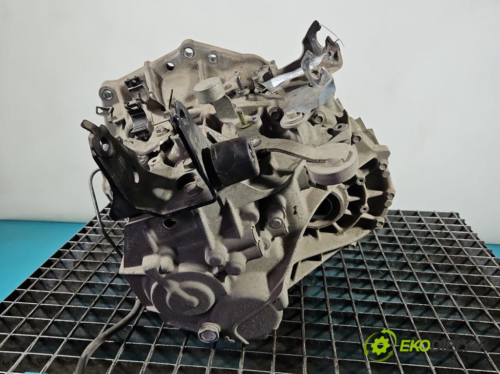 Toyota Yaris III 2011-2020 1.3 vvti 99 HP manual 73 kW 1329 cm3 5- prevodovka stupeň,rýchlosť manual 31115-0D090