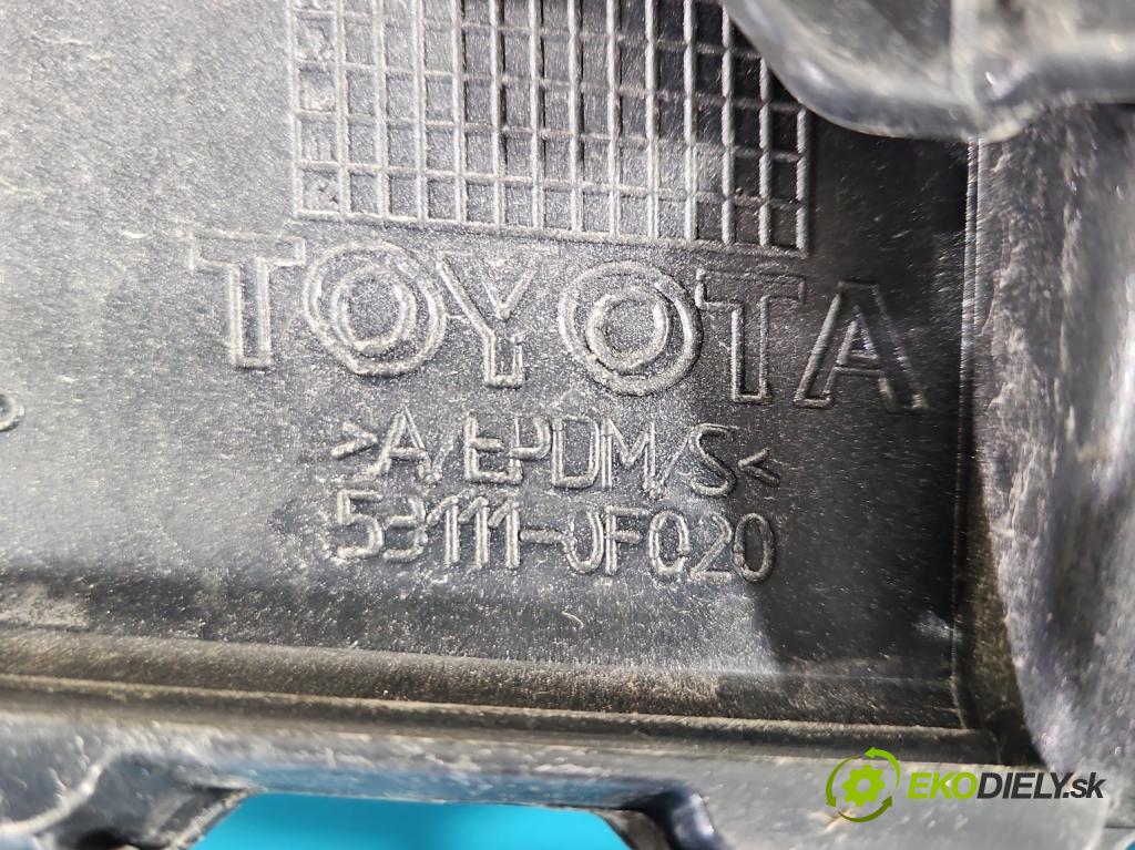 Toyota Corolla Verso II 2004-2009 2.0 D4D 116 hp manual 85 kW 1995 cm3 5- mřížka 53111-0F020