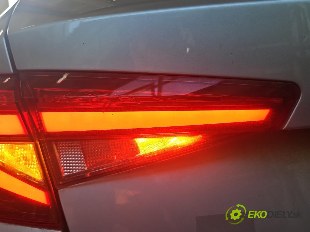 Skoda Fabia IV 2021- 1.0 TSI 116 HP manual 85 kW 999 cm3 5- svetlo / reflektor zadné ľavé kufrové dvere 6VE945307A