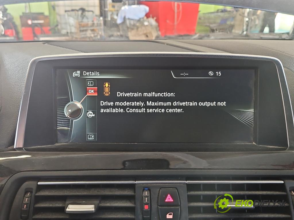 Bmw 6 F06 Gran Coupe 2011-2019 3.0 24V 320KM automatic 235 kW 2979 cm3 4- displej 9284976 (Přístrojová deska)