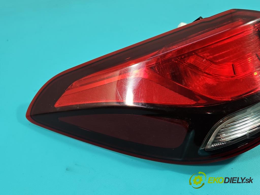 Hyundai I30 III 2016- 1.6 crdi 110 hp manual 81 kW 1582 cm3 5- světlo zadní levé blatník: 92401-G4