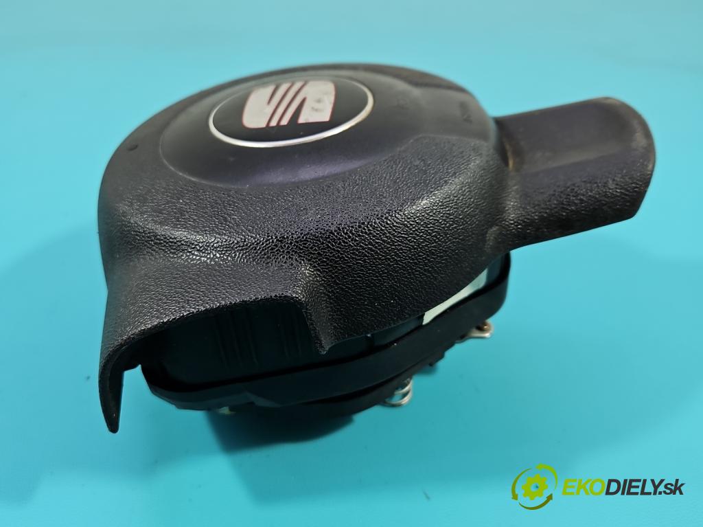 Seat Leon II 2005-2012 1.9 tdi 105 HP manual 77 kW 1896 cm3 5- airbag vzduch: Řidiči:  (Airbag)