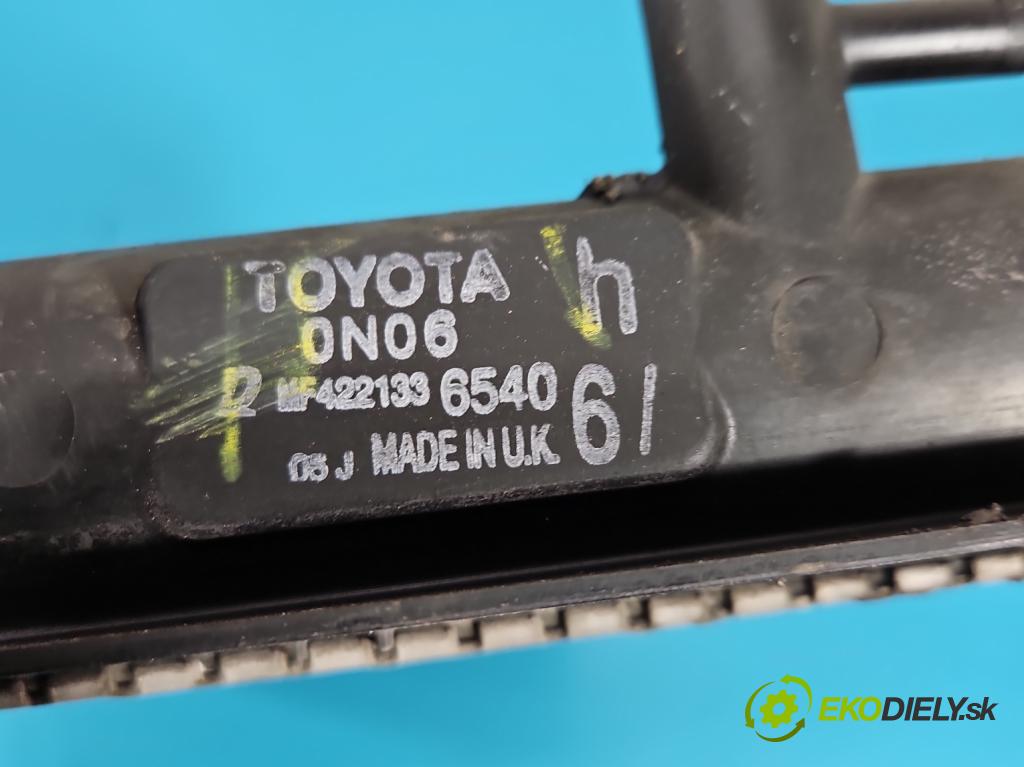 Toyota Auris I 2006-2013 1.4 D4D 90 HP automatic 66 kW 1364 cm3 3- chladič voda: MF4221336540 (Chladič vody)