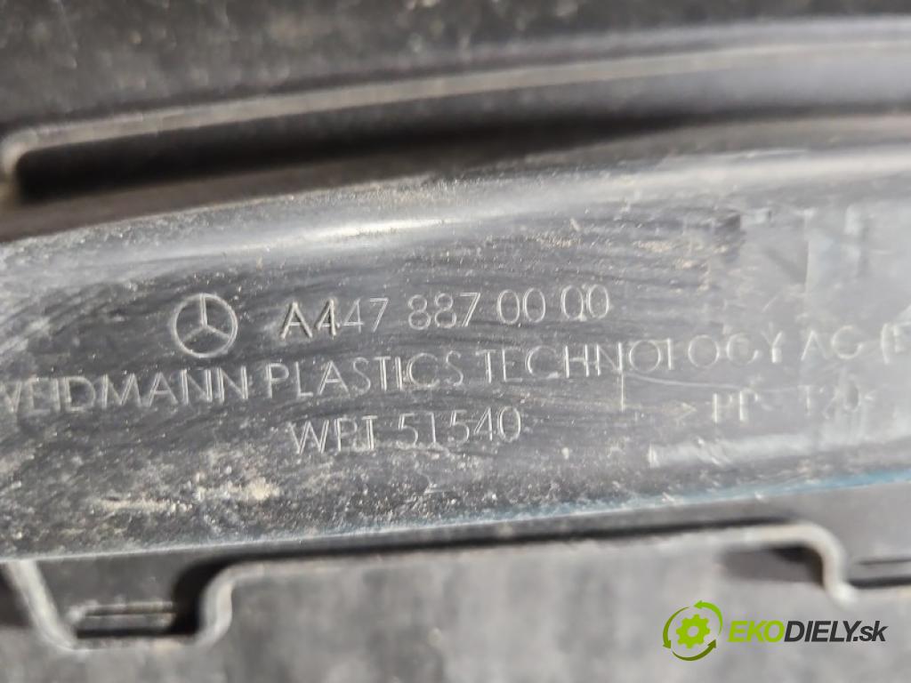 Mercedes Vito W447 2014- 1.6 cdi 114 hp manual 84 kW 1598 cm3 5- torpédo 4478301801 (Plast pod čelním sklem)