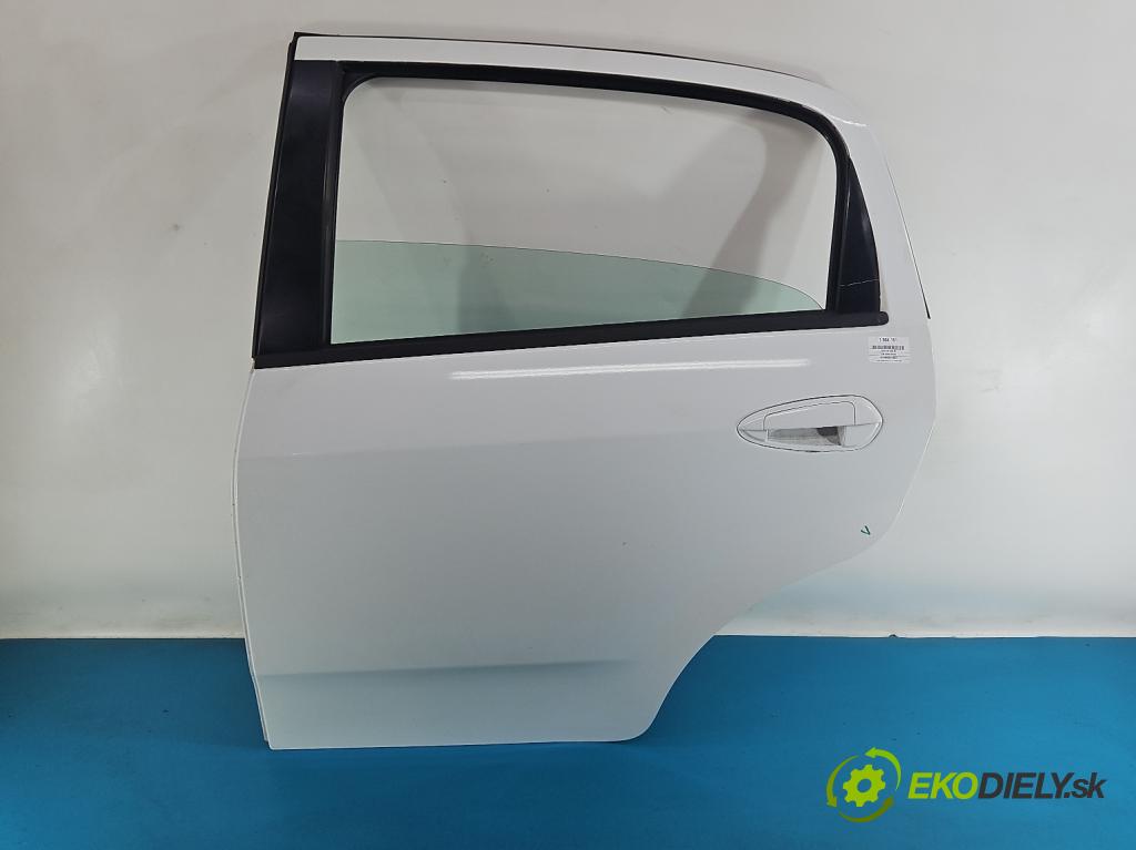 Fiat Punto Grande 1.4 T 120 hp manual 88 kW 1368 cm3 5- dveře zadní levé  (Klika dveří ostatní)