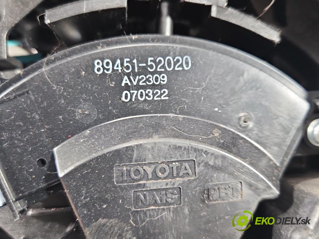 Toyota Auris I 2006-2013 1.4 D4D 90 HP automatic 66 kW 1364 cm3 3- Páka: Změny: stupeň,rýchlosť 89451-52020 (Rýchlostná páka (kulisa))