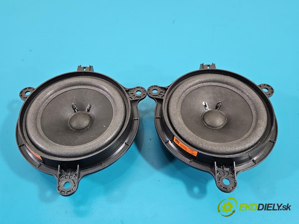 Mazda CX-3 2014-2021 1.5 105 HP manual 77 kW 1499 cm3 5- reproduktory komplet