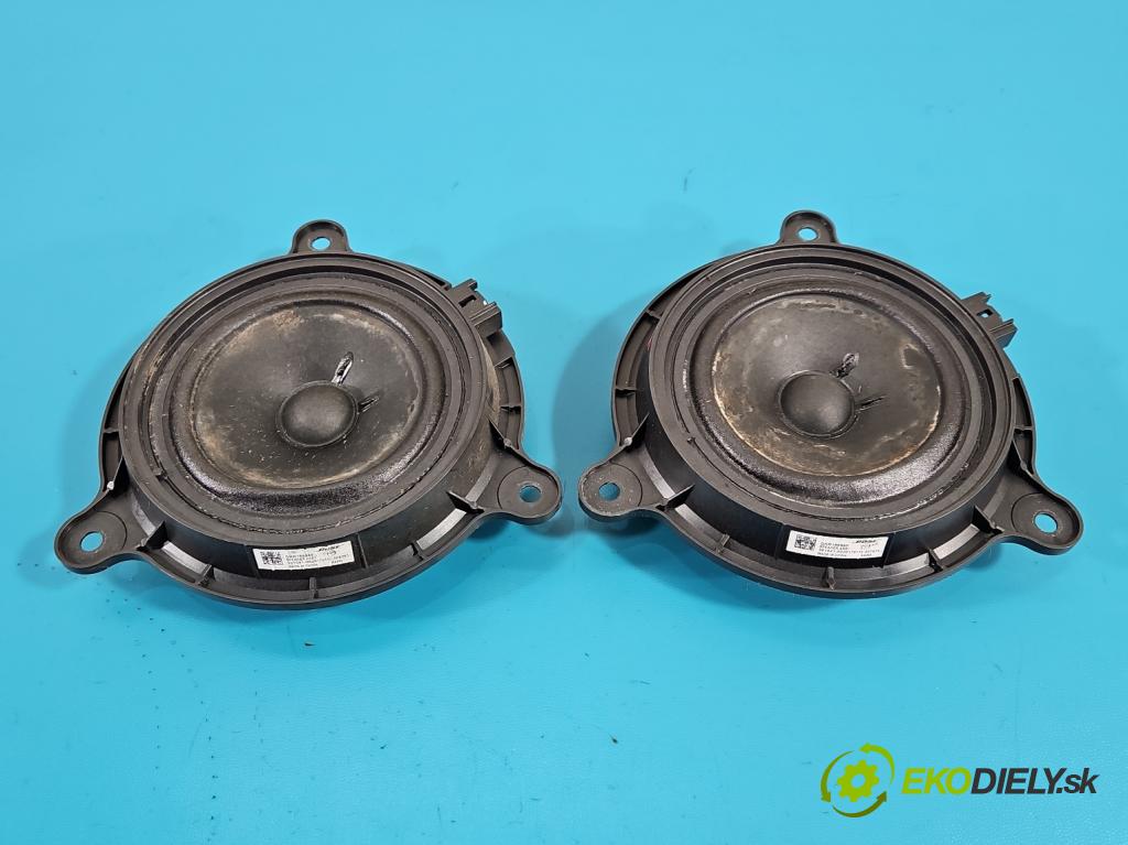 Mazda CX-3 2014-2021 1.5 105 HP manual 77 kW 1499 cm3 5- reproduktory komplet