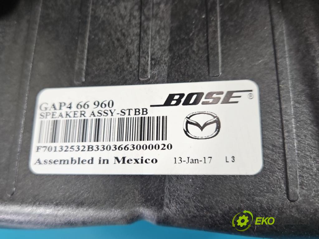 Mazda CX-3 2014-2021 1.5 105 hp manual 77 kW 1499 cm3 5- Subwoofer: GAP466960 (Audio zařízení)