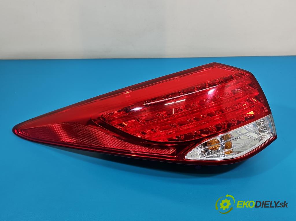Hyundai I40 1.7 crdi 136hp automatic 100 kW 1685 cm3 5- světlo zadní levé blatník: 92401-3Z0