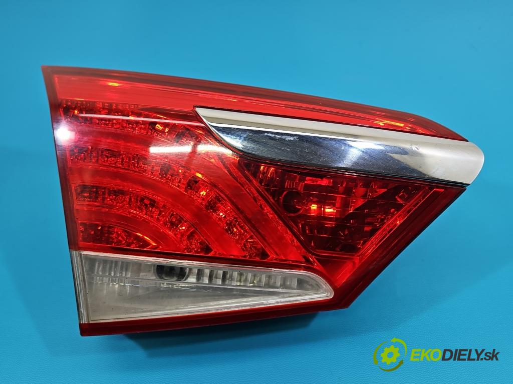 Hyundai I40 1.7 crdi 136 HP automatic 100 kW 1685 cm3 5- svetlo / reflektor zadné ľavé kufrové dvere 92403-3Z0